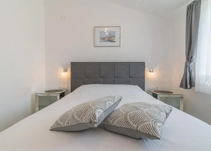 Apartments Enona